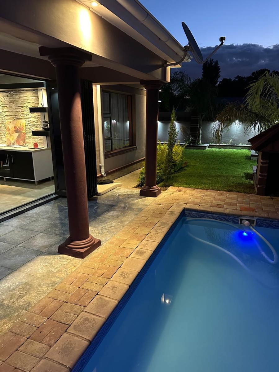 3 Bedroom Property for Sale in Kuruman Northern Cape